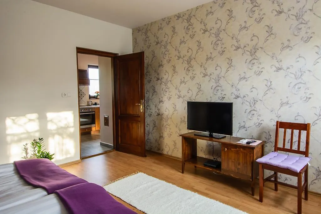 Lägenhet Toszkana Apartman Eger Ungern